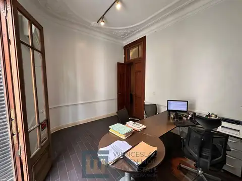 Departamento en Venta de 6 ambientes