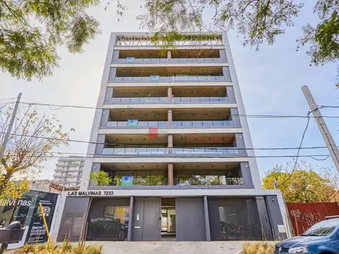 LAS MALVINAS 7200. Entre Suipacha y 12 de octubre