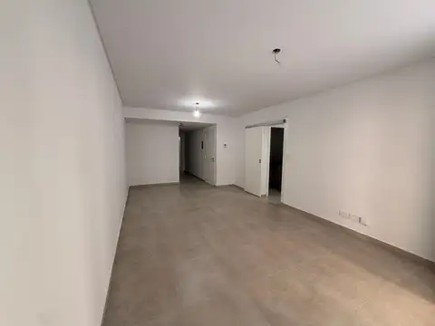 Avenida San Martín 400, Piso 2