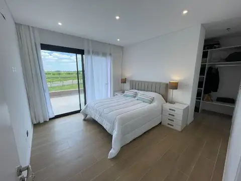 Casa en Alquiler 1 año