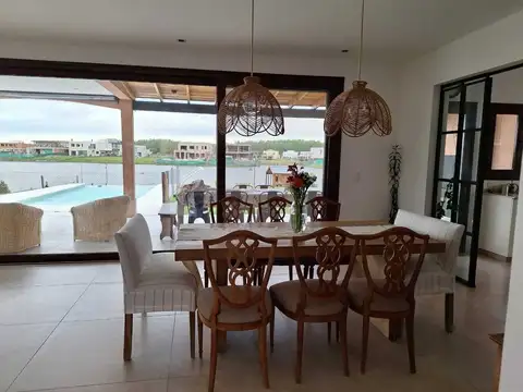 Casa  en Alq. Temporario en Santa Ana, Villanueva, Tigre