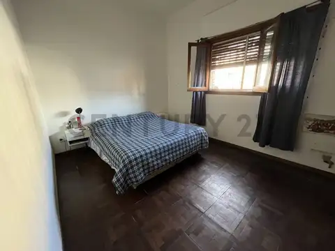 San Martín e/ Pte Perón y Don Bosco. Casa en Venta de 3 dormitorios (Ensenada)
