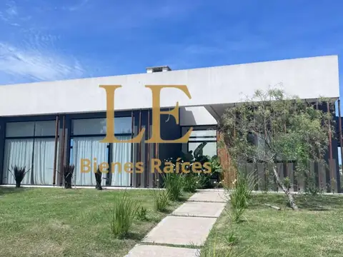 Casa a La Venta En San Sebastian