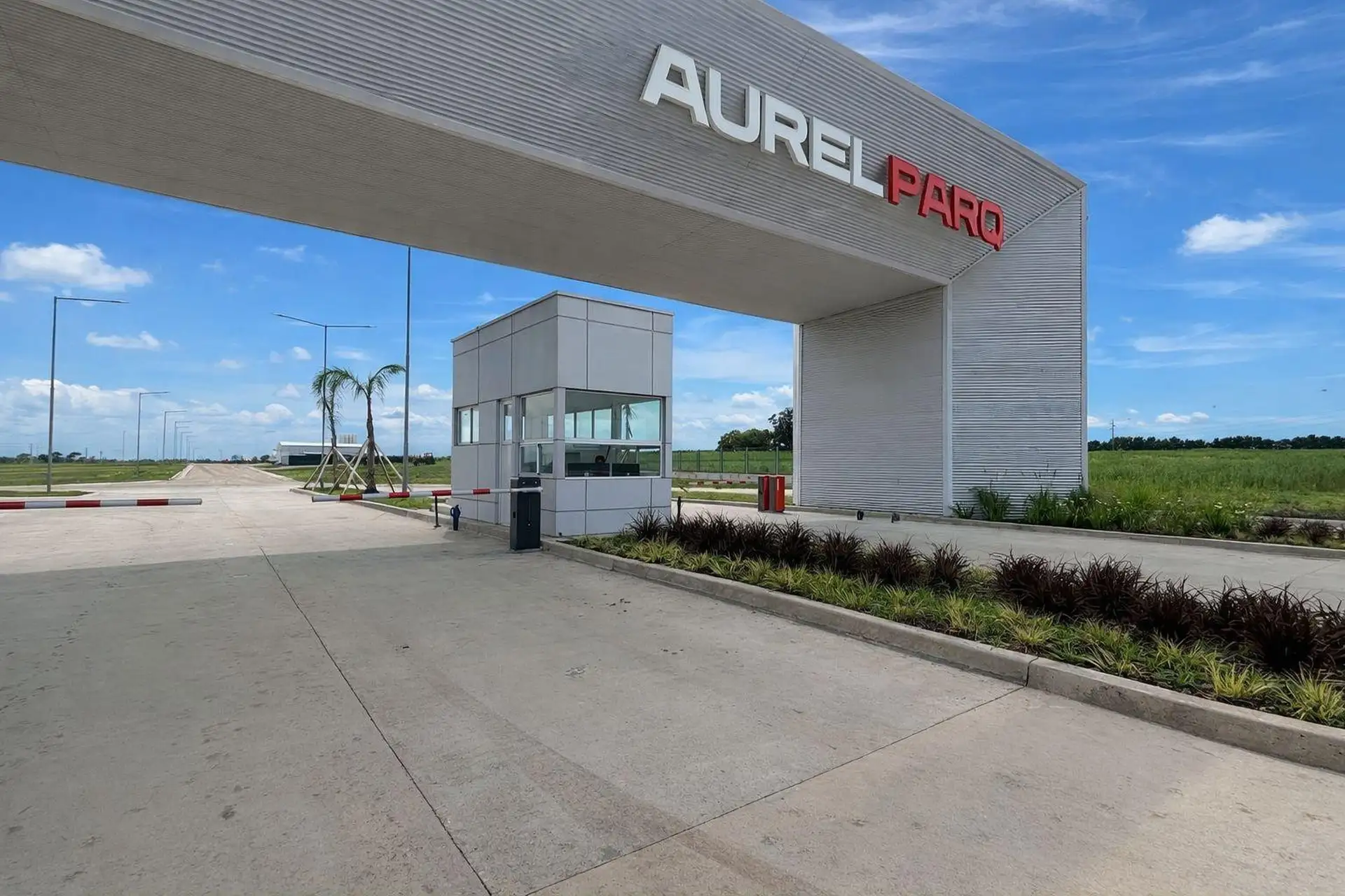Lote en parque industrial Aurel Parq
