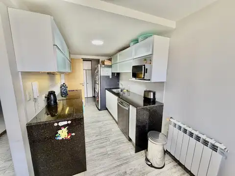 Departamento 4 ambientes con 2 baños