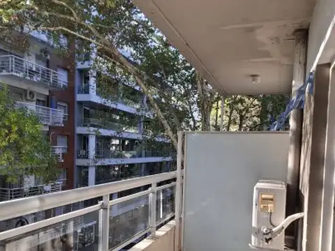 Oro 2121 , Piso 3