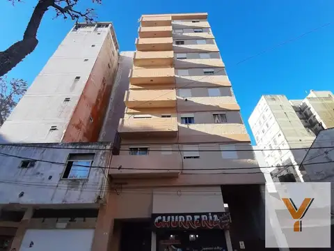Hernandez e/ San Juan y Chiozza