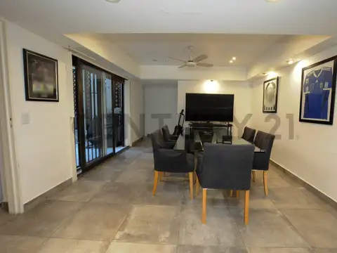 Departamento 5 ambientes con 4 baños