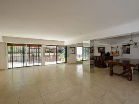 Departamento en Venta de 4 dormitorios