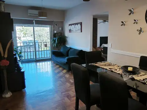 Álvarez Thomas  al 3200