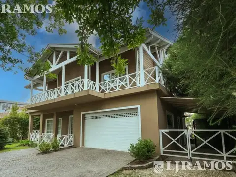 Casa en Venta de 4 dormitorios