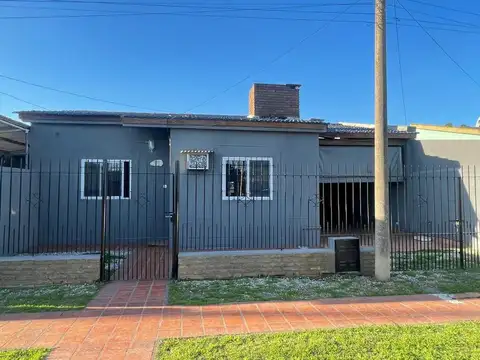 TIMBUES CASA 2 DORMIT CON GAR. CERCA PUERTOS