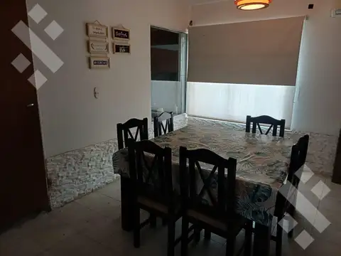 Casa en Venta en Neuquén, USD 310.000