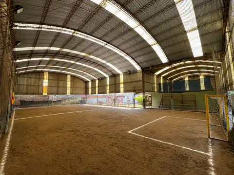 ALQUILER COMERCIAL PREDIO DEPORTIVO EN MERLO