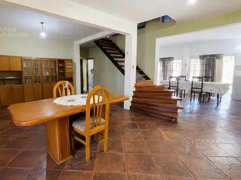 Casa en Venta en Castelar Sur, USD 230.000