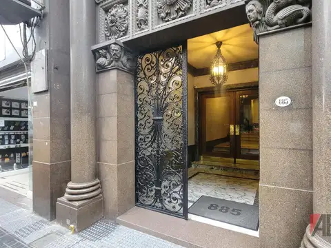 RESERVADA  Excelente oficina en venta, apta vivienda