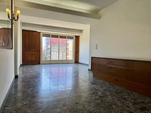 Departamento 4 ambientes con 3 baños