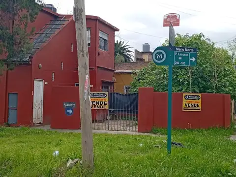 Depto Tipo Casa en Venta con 1 cocheras