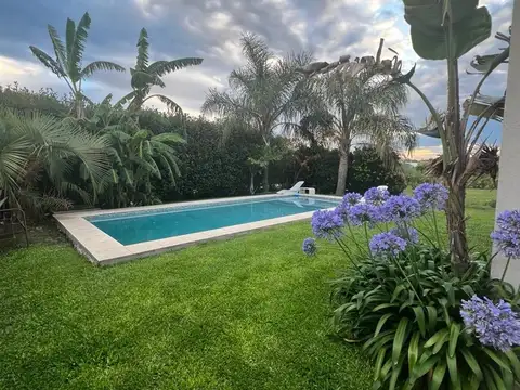 Casa  en Venta ubicado en San Eduardo, Pilar del Este, Pilar