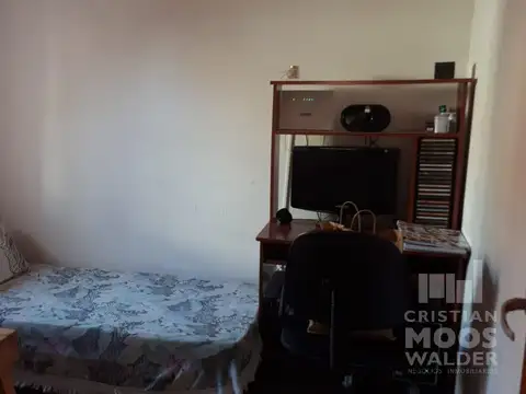 Casa 5 ambientes con 1 baño