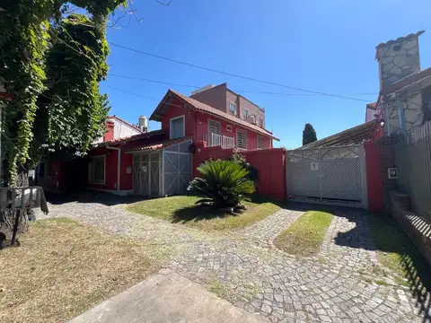 Casa en Alquiler de 4 dormitorios