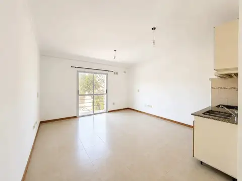 Departamento en Alquiler en San Andrés, $ 650.000