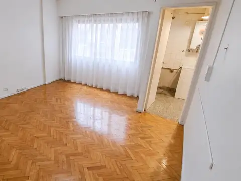 Departamento Monoambiente en Barrio Norte - Contrafrente