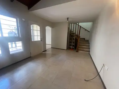 Depto Tipo Casa en Venta en Wilde, USD 130.000