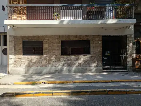 Departamento 2 Amb en Venta Constitución con Patio