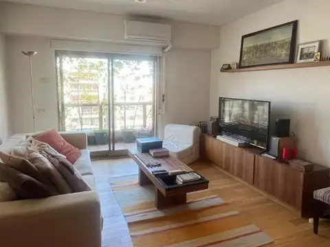 Semipiso a contrafrente, balcon corrido c/cochera