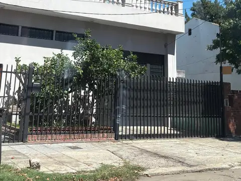 Independencia 400, Piso PB