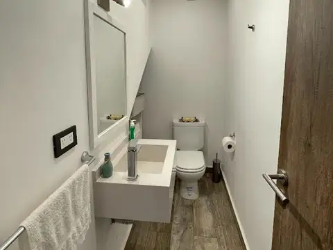 Depto Tipo Casa en Venta 1 año