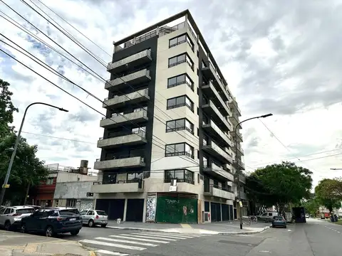 VENTA MONOAMBIENTE LUMINOSO A ESTRENAR 