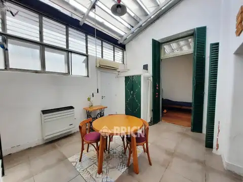 Depto Tipo Casa en Venta en Flores, USD 124.500