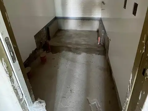 VILLA LURO. PATRON 5700 DEPTO 3 AMBIENTES CON COCHERA BALCON Y PARRILLA