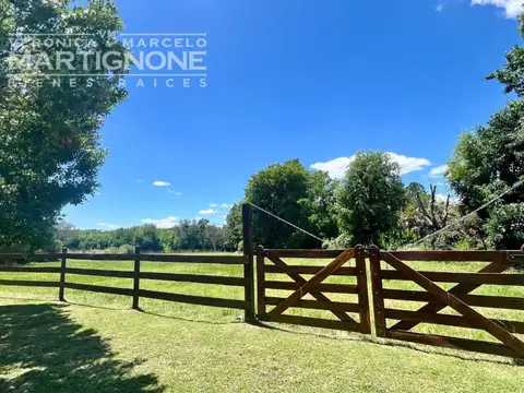 Terreno En Venta En Altos De Manzanares, Pilar