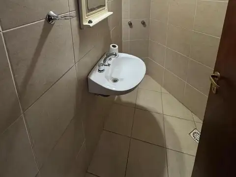 Depto Tipo Casa en Venta con 1 cocheras
