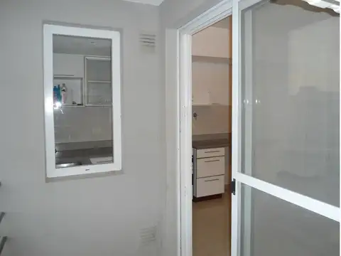 Castilla 400 , Piso 7