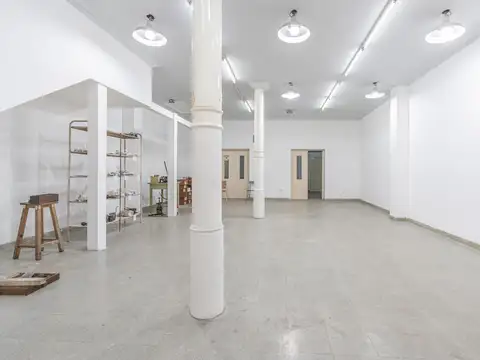 Oficina Monoambiente con 5 baños