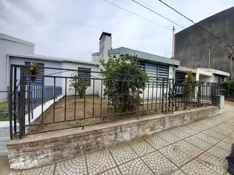 CASA 3 DORM + COCHERA