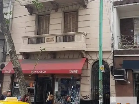 Departamento en venta - 2 Dormitorios 1 Baño - 72mts2 - Barracas
