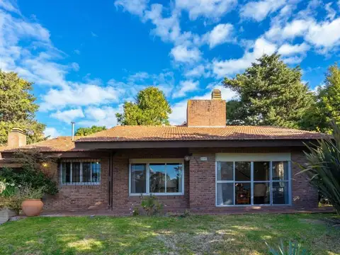 Casa en Venta 3 Dormitorios en Pinamar Zona Centro Playa