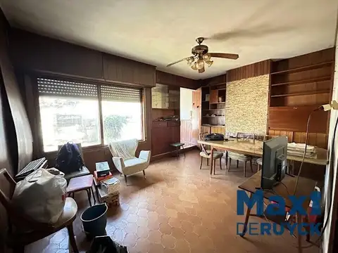 Cramer entre Ingenieros y De La Carcova, con salida a 2 calles