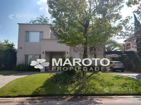 CASA EN EN VENTA Y  ALQUILER   CON MUEBLES- EN BARRIO PRIVADO SEPTIEMBRE