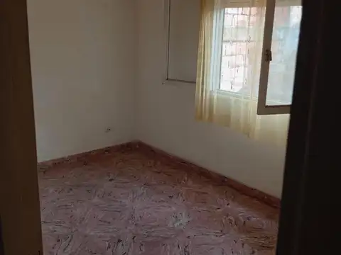 Depto Tipo Casa 3 ambientes con 1 baño