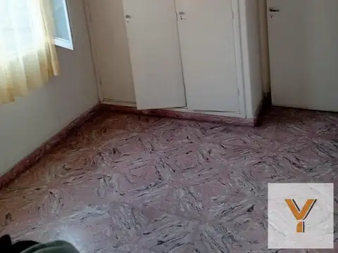 Depto Tipo Casa en Venta 45 años