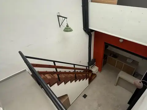 Depto Tipo Casa en Alquiler de 4 ambientes