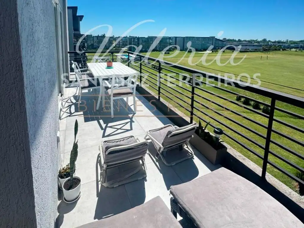 Departamento en Venta - 3 dormitorios - USD 430.000