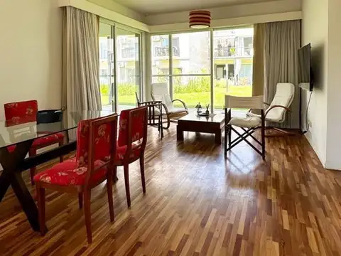 Departamento en Alquiler con 1 cocheras