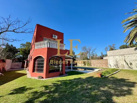 Casa en Venta de 5 dormitorios